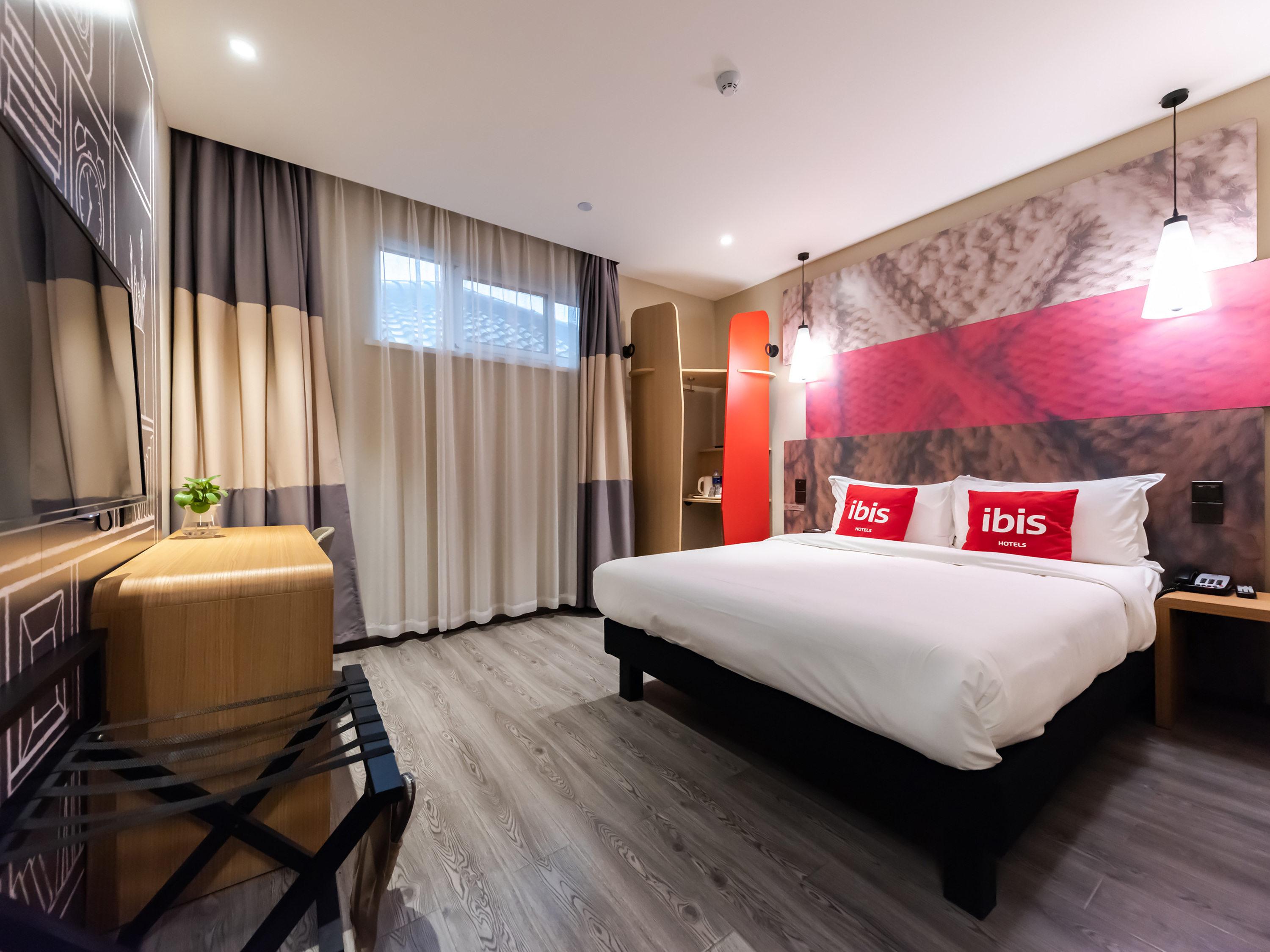 Отель Ibis Wuxi Yixing South Renmin Rd Экстерьер фото